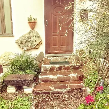 Casa Ortu Bed & Breakfast Milis